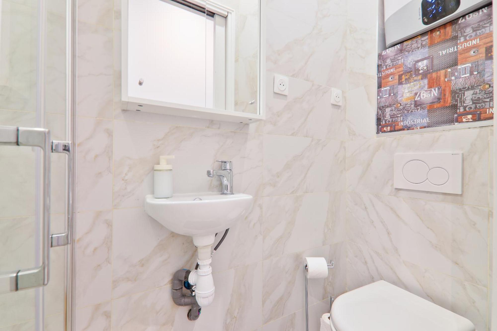 2 Bedroom Appartement Quartier Le Marais Free Netflix Paris Exterior photo